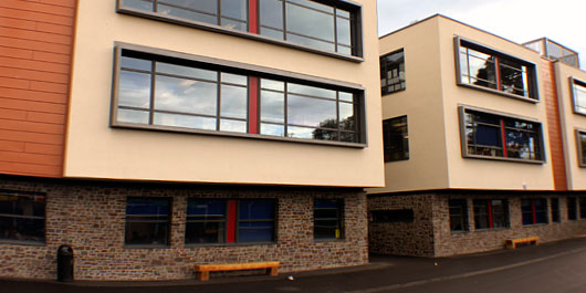 Outside view of Ashton Park School